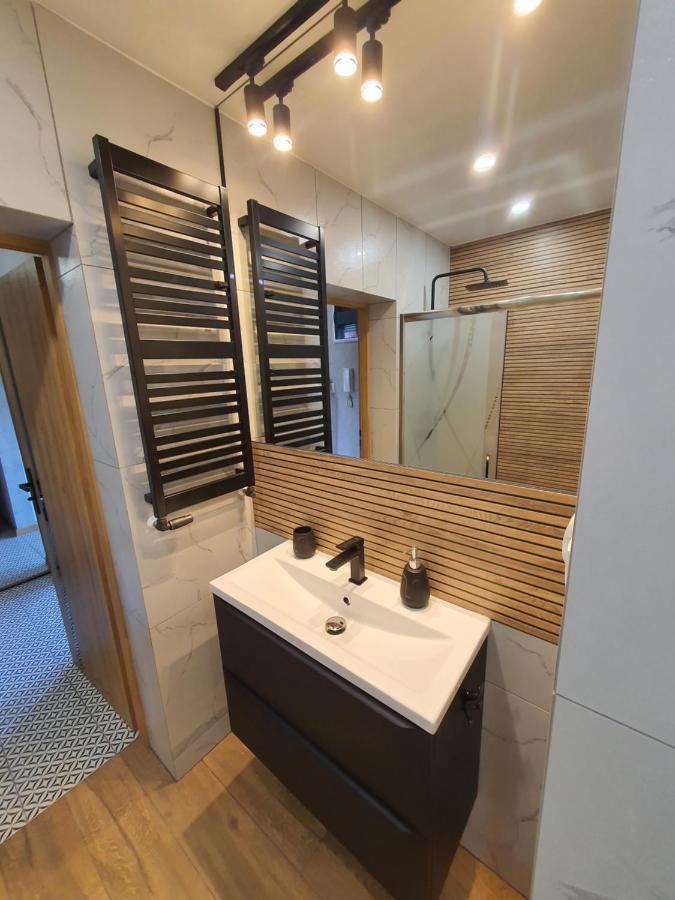 Jdk Apartamenty Legionow 32M2 4-Osobowy Kaliszki Buitenkant foto